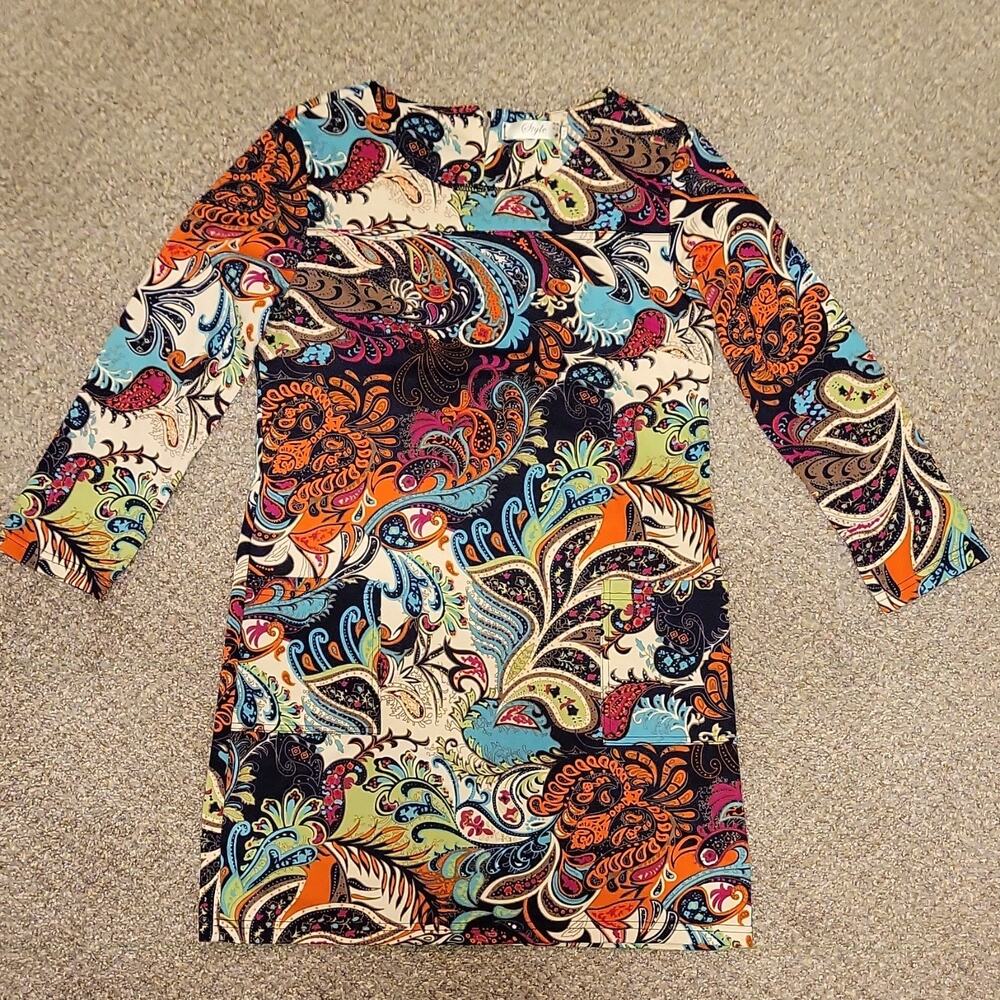 Style Multicolor Paisley Shift Dress Knee Length 3/4 Sleeve Size M